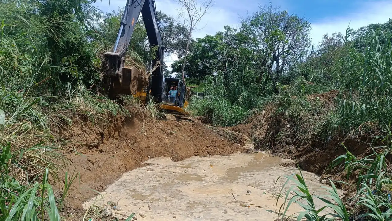 Inician trabajos de dragado en Quebrada Seca de San Antonio del Táchira