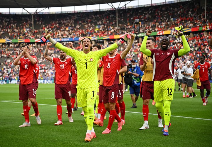 Italia se despide de la Eurocopa al caer ante Suiza 2-0 en el Olympiastadion de Berlín