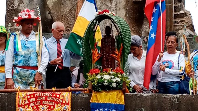 San Juan de los Morros celebra con un gran desfile a su patrono este domingo
