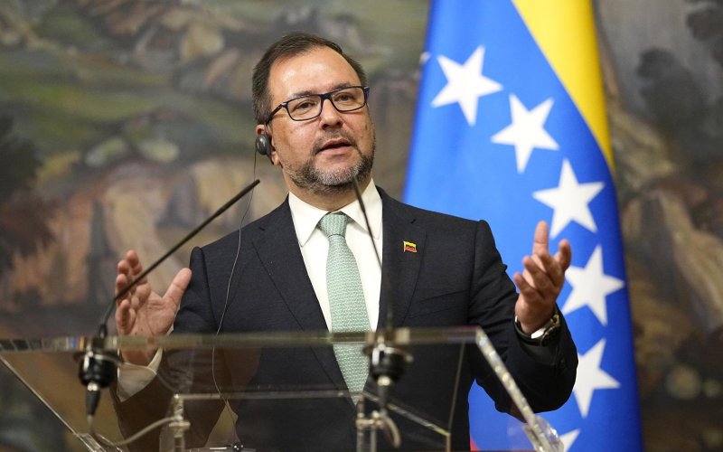 Venezuela rompe relaciones diplomáticas con Perú (+ Detalles)