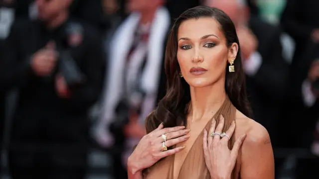 Bella Hadid rompe su silencio tras polémica por campaña de Adidas (+ Detalles)