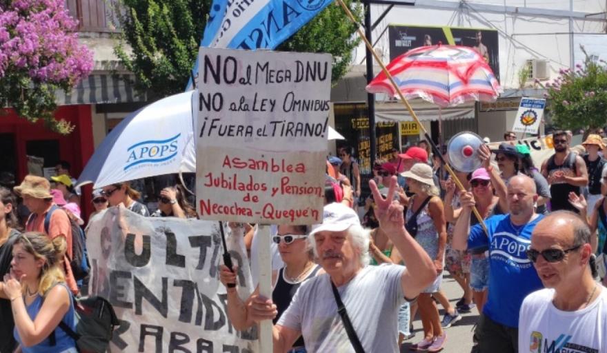 Jubilados de Argentina convocan protesta contra Milei en Buenos Aires