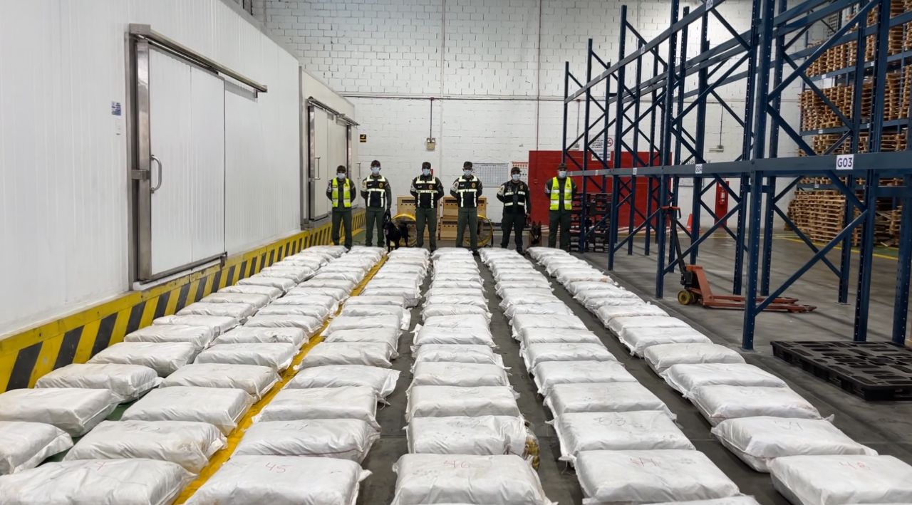 Frustran en el aeropuerto de Maiquetía envío a Afganistán de 3 toneladas de cocaínâ: hay 11 detenidos