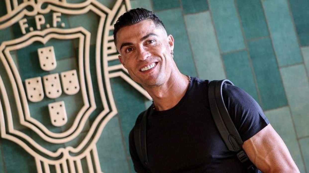 Cristiano Ronaldo debutó en YouTube y recibió una placa de oro en menos de diez horas (+ Detalles)