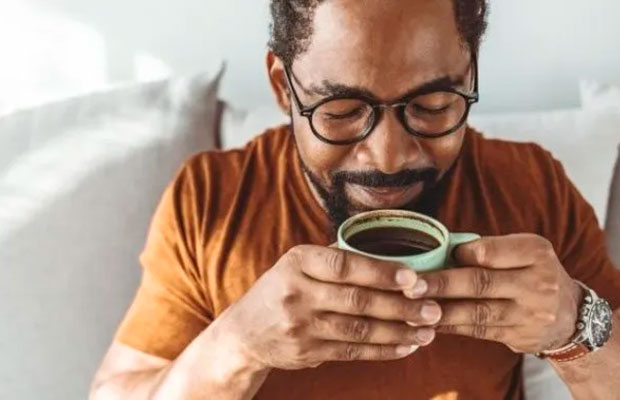 ¿Cuántas tazas de café al día pueden dañar el corazón?