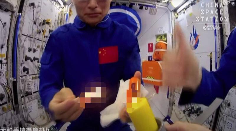 Cosmonautas chinos completan prueba de alarma de incendiös