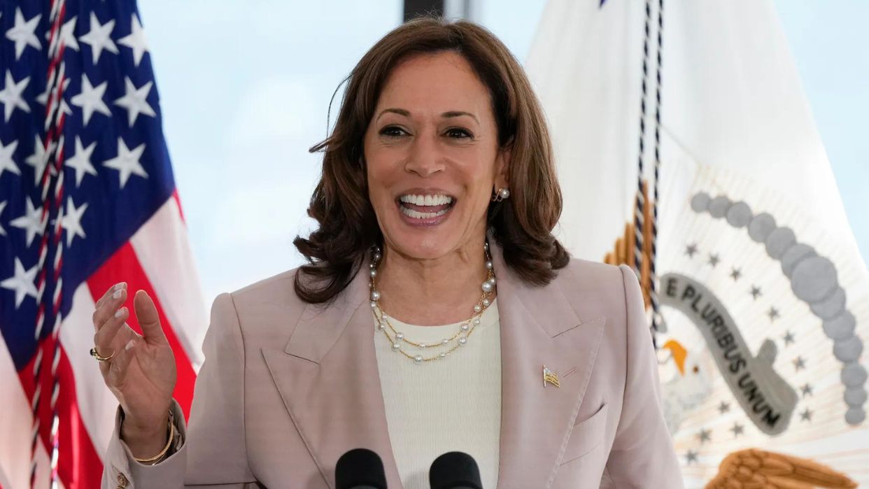 Harris pasa el umbral para recibir la nominación del Partido Demócrata a las presidenciales de EEUU