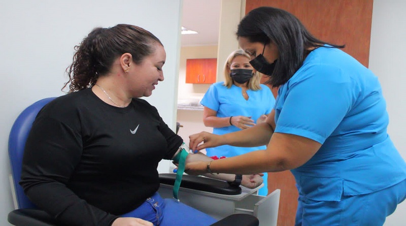 Jornada de salud integral atiende a docentes en Carabobo