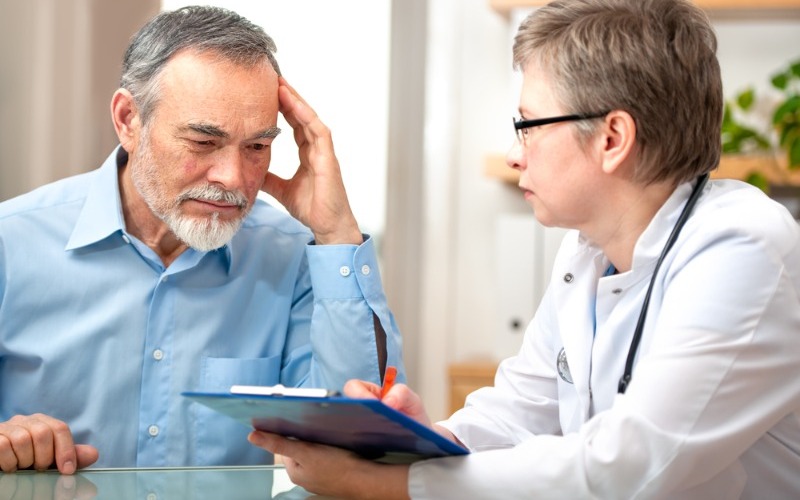 Depresión puede ser un signo temprano de enfermedad de Alzheimer