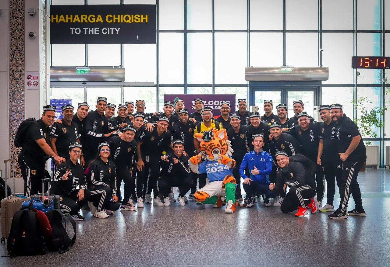 La Vinotinto Futsal arribó a Uzbekistán tras exitosa gira internacional