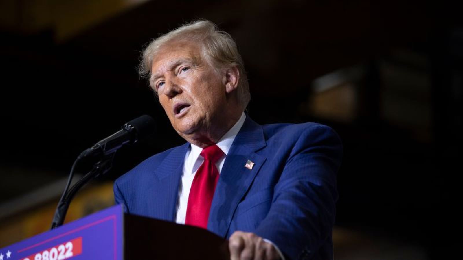 Trump sugiere que publicará la misteriosa «lista de clientes» de Epstein