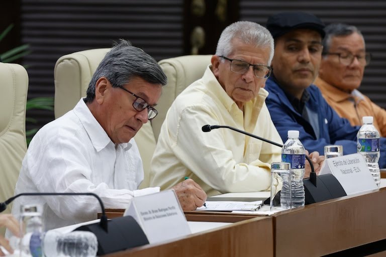 Gobierno colombiano y el ELN se verán las caras en Venezuela para destrabar el diálogo