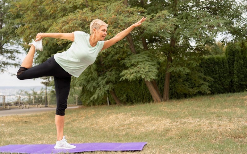 Ejercicio y hábitos sanos pueden reducir en 30% el riesgo de cáncer de mama