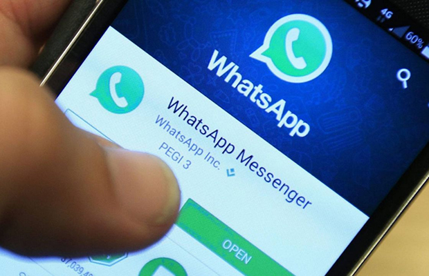 Cómo escribir con letras estilo retro en WhatsApp