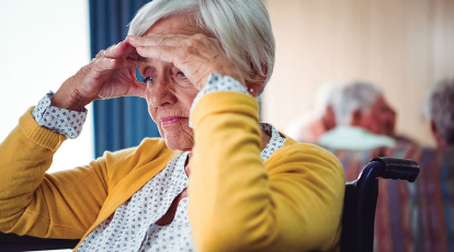 Conoce estas señales de demencia que solo puedes detectar al levantarte