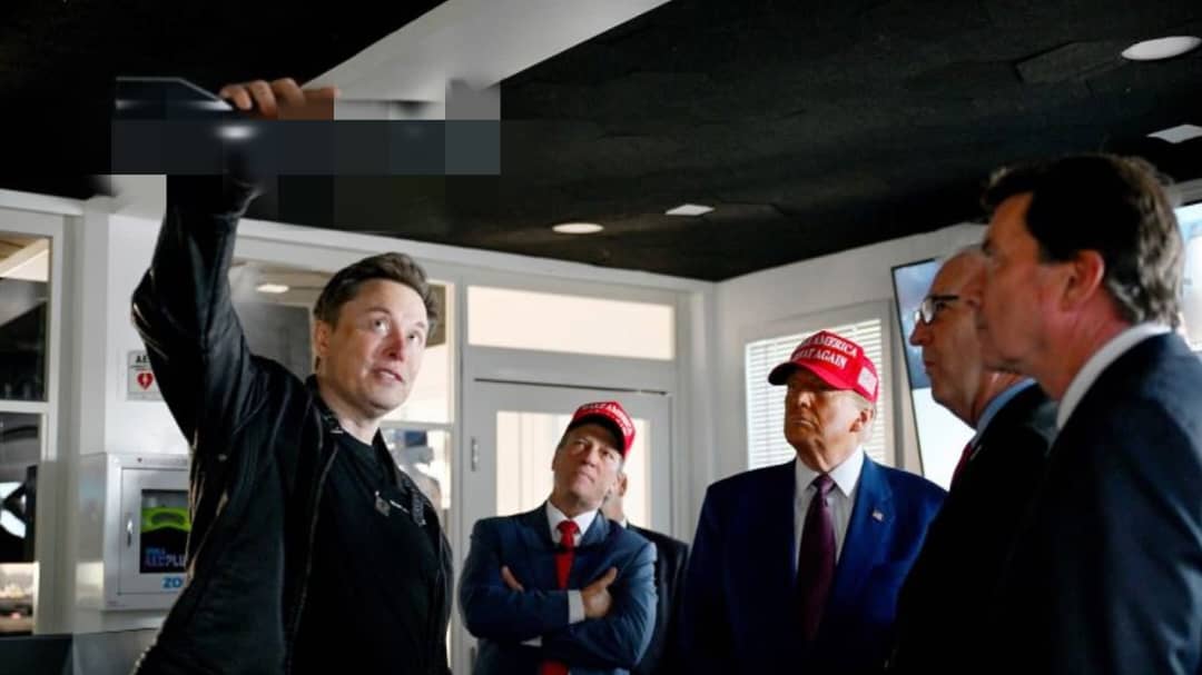Donald Trump acompaña a Elon Musk en el lanzamiento de la nave de SpaceX