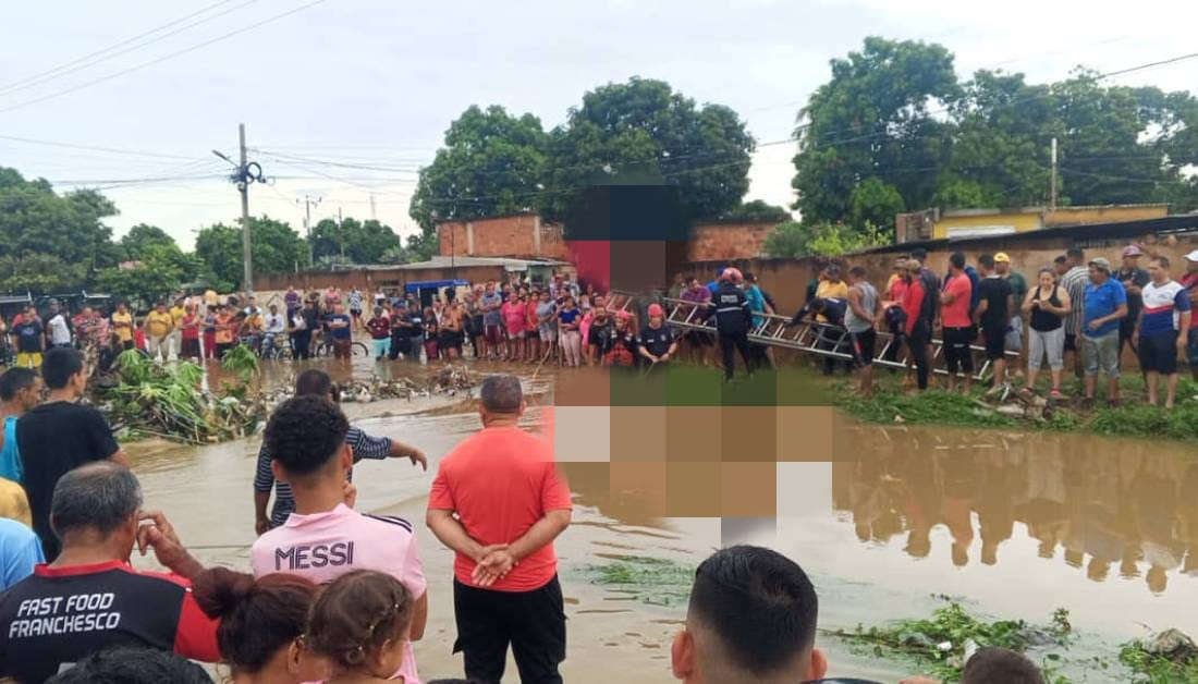 Zulia | Autoridades hallan sin vida a joven en una cañada en Maracaibo, tras las lluvias del 23 de noviembre