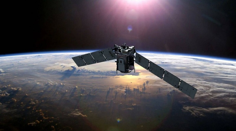 Satélite ruso es lanzado al espacio para recabar información sobre la Tierra