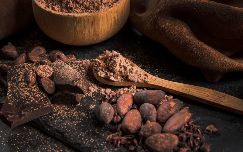 Chocolate oscuro con 70% de cacao mejora la salud digestiva y mental