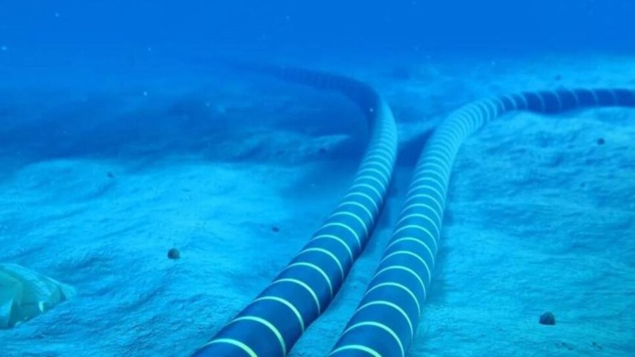 Meta planea instalar un cable submarino de fibra óptica de 40.000 kilómetros alrededor del mundo