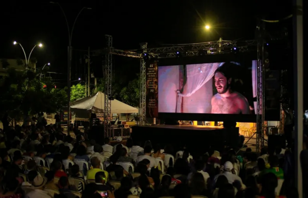 Primer episodio de “Cien años de Soledad” se proyectó en el pueblo natal del Gabo (+ Detalles)