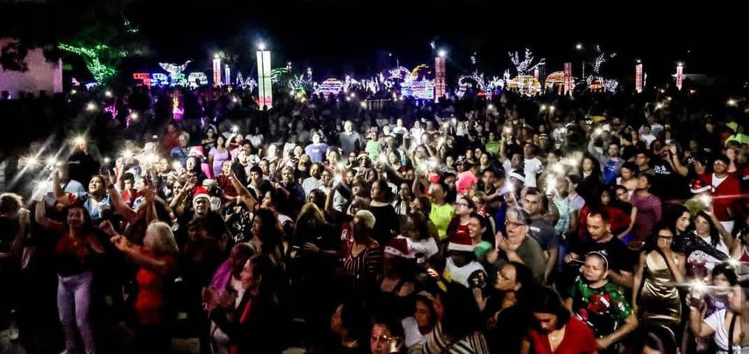 La Plaza Bolívar de Maraven ilumina el espíritu navideño de la familia venezolana