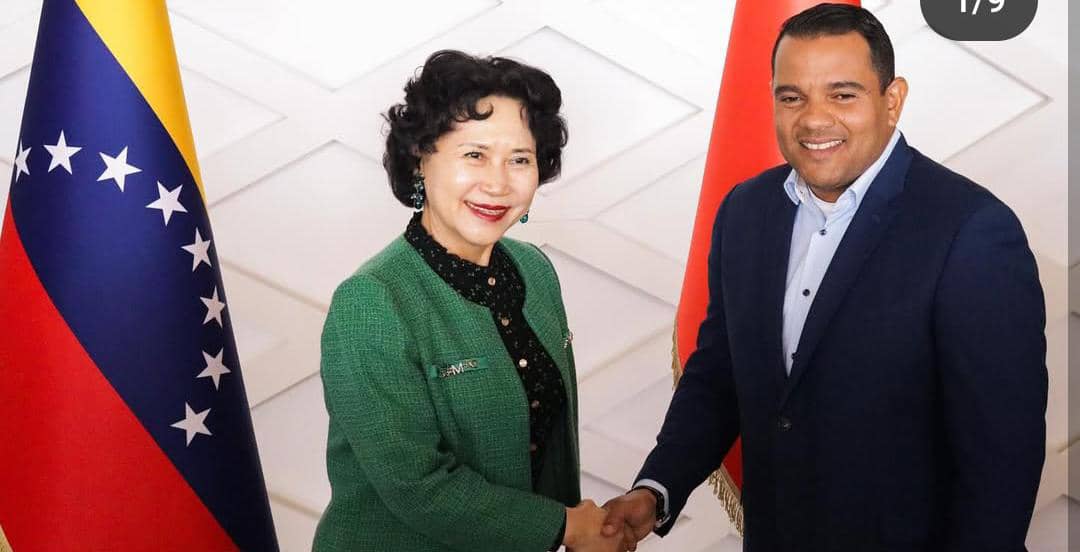 Falcón y China unen fuerzas para el desarrollo de la zona económica de Paraguaná