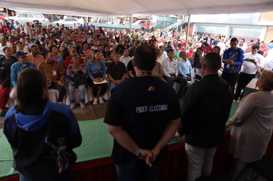 CNE juramentó a más de mil Jueces de Paz comunales en Monagas
