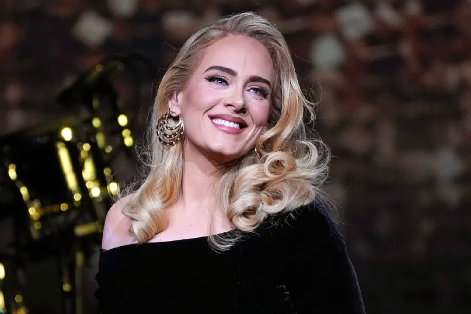 Tribunal brasileño prohíbe una canción de Adele, Universal Music solicita reconsideración