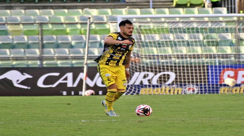 Directiva del Deportivo Táchira anunció dos nuevas bajas en su plantilla