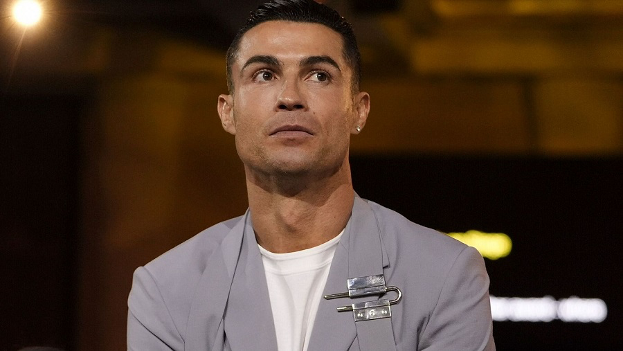 Cristiano Ronaldo durante los Premios Globe Soccer: «Vinicius se merecía el Balón de Oro»