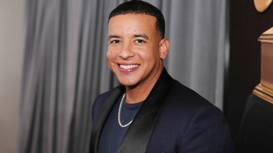 Daddy Yankee denüncia a su ex esposa por retiradas millonarias desde cuentas corporativas en pleno proceso de separación