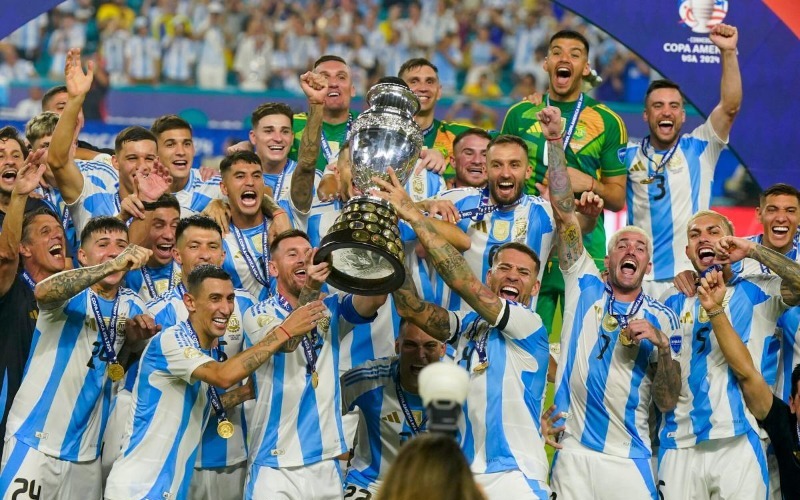 Argentina finaliza 2024 como líder del ranking mundial de la FIFA