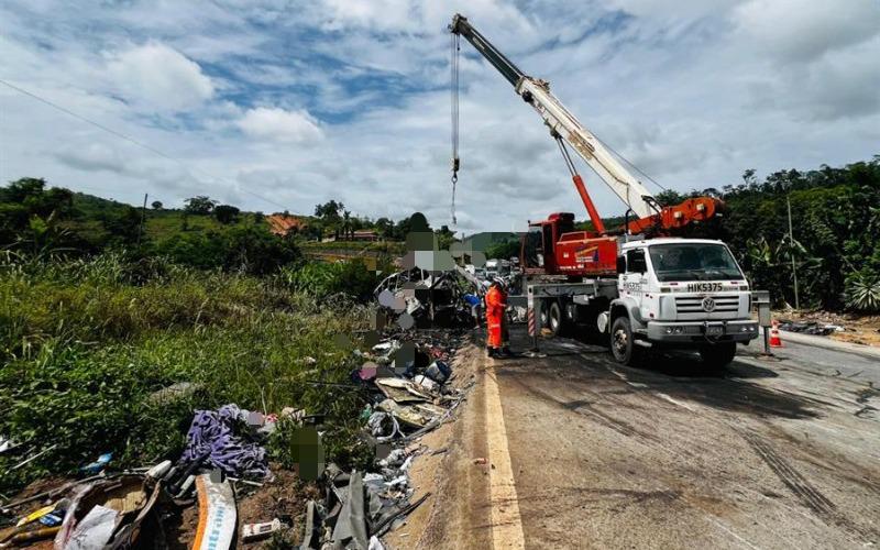 Asciende a 38 la cifra de fallecidos en un accidente de autobús en Brasil