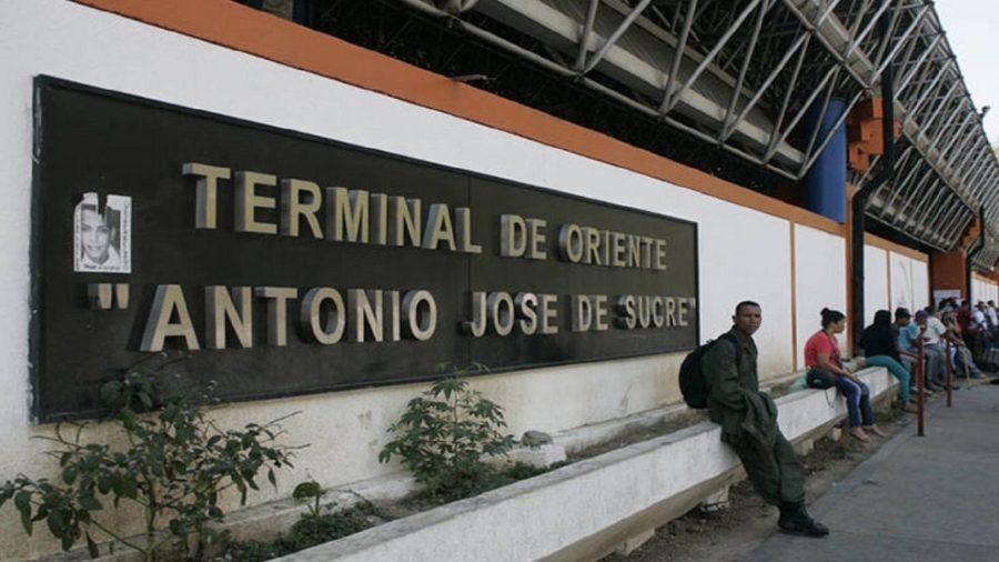 Se registra un elevado flujo de pasajeros en el Terminal de Oriente