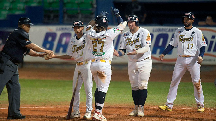 Tigres de Aragua eliminó a Leones del Caracas y avanza al Round Robin