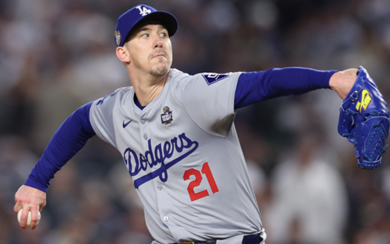 Medias Rojas agregan por una temporada al ganador de Serie Mundial Walker Buehler