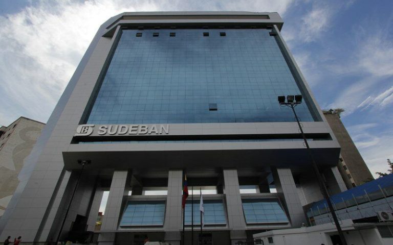 Sudeban informa que el lunes 6 de enero será feriado bancario por Día de Reyes