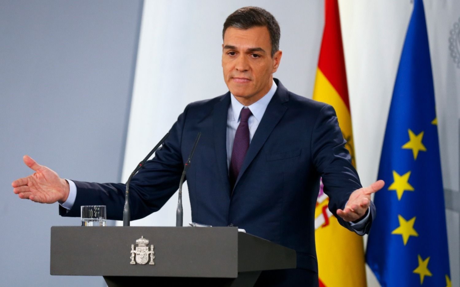 Pedro Sánchez busca «votos debajo de las piedras» para el decreto ómnibus, mientras el PP rechaza un aumento de impuestos asociado