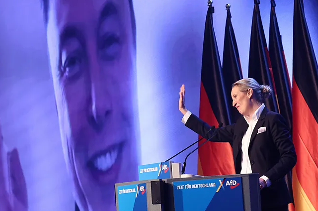 AfD inicia campaña con apoyo mediático y mensajes controversiales