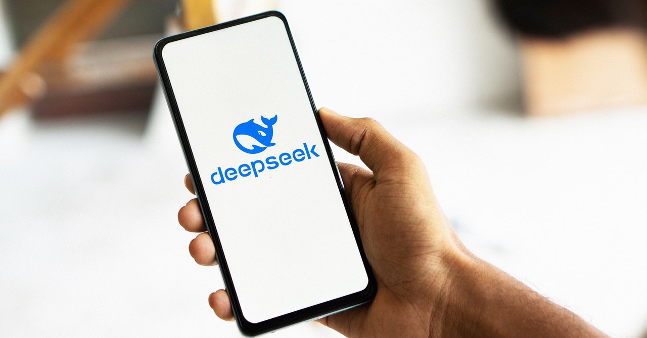 DeepSeek reta a ChatGPT y genera todo un terremoto en el mercado de la tecnología