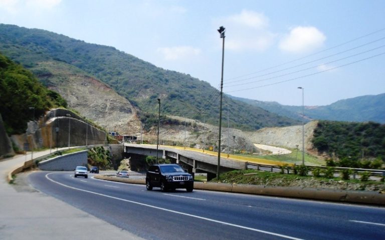 Ministerio de Transporte anuncia cierre parcial de Autopista Caracas – La Guaira  (+ Detalles)