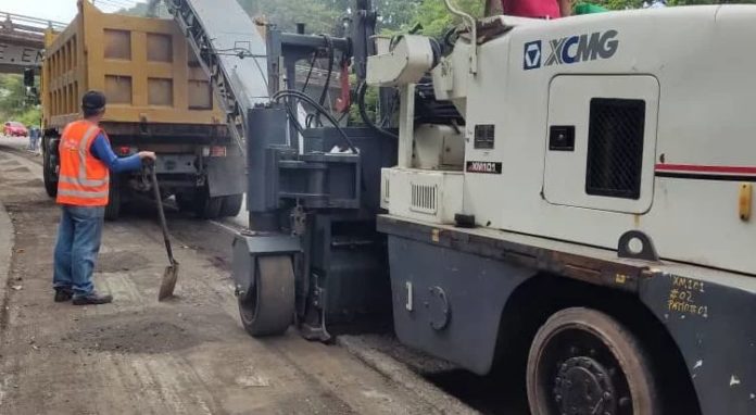 Continúan trabajos de rehabilitación en el tramo de la Autopista San Cristóbal-La Fría
