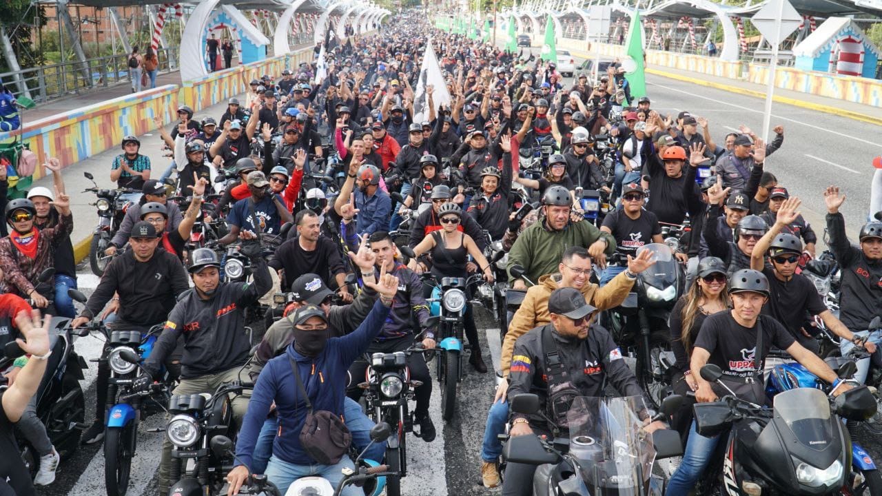 Mérida dice presente: Una gran caravana de motorizados en respaldo al Presidente Maduro (+ Fotos)