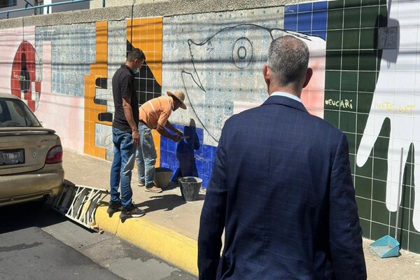 Restauran el Mural «La Catalana» de Pedro León Zapata en Lechería (+Detalles)