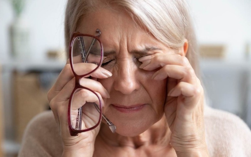 Pérdida de visión y colesterol conllevan riesgo de demencia