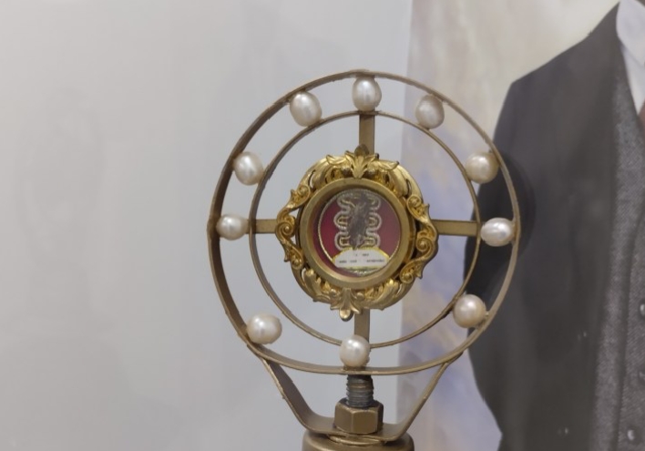 Reliquias de los beatos Dr. José Gregorio y Carlo Acutis acompañarán el Jubileo de los Jóvenes en Maracaibo