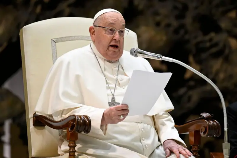 El Vaticano confirma una “mejora significativa” en la salud del papa Francisco