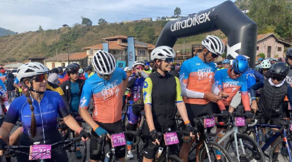 Ciclistas se preparan para alcanzar récord Guinness con carrera «Fondo Collado del Cóndor» en Mérida