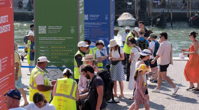 Venecia aumenta tarifas de entrada para visitantes en 2025 (+ Detalles)